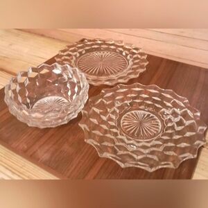 Fostoria American glassware bowl and plate set 5in bowl 8.5in and 7.5 in plates